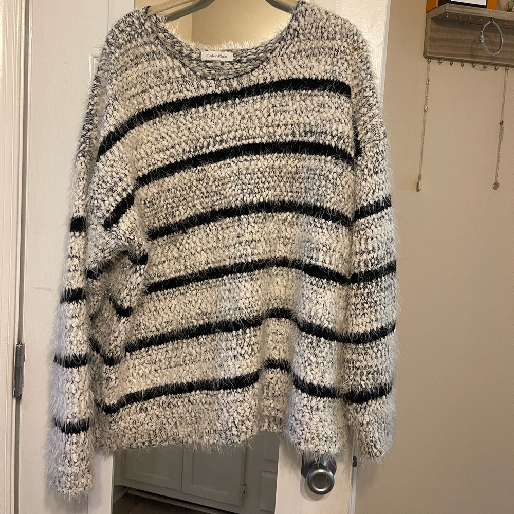 Calvin Klein Sweater